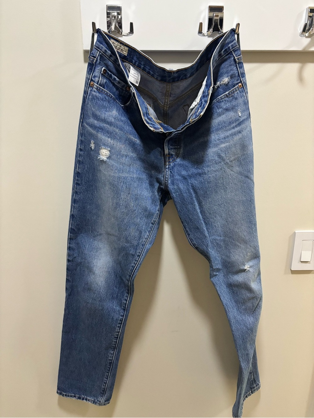 Vintage Levi 501s, Relaxed Fit Distressed Jeans
